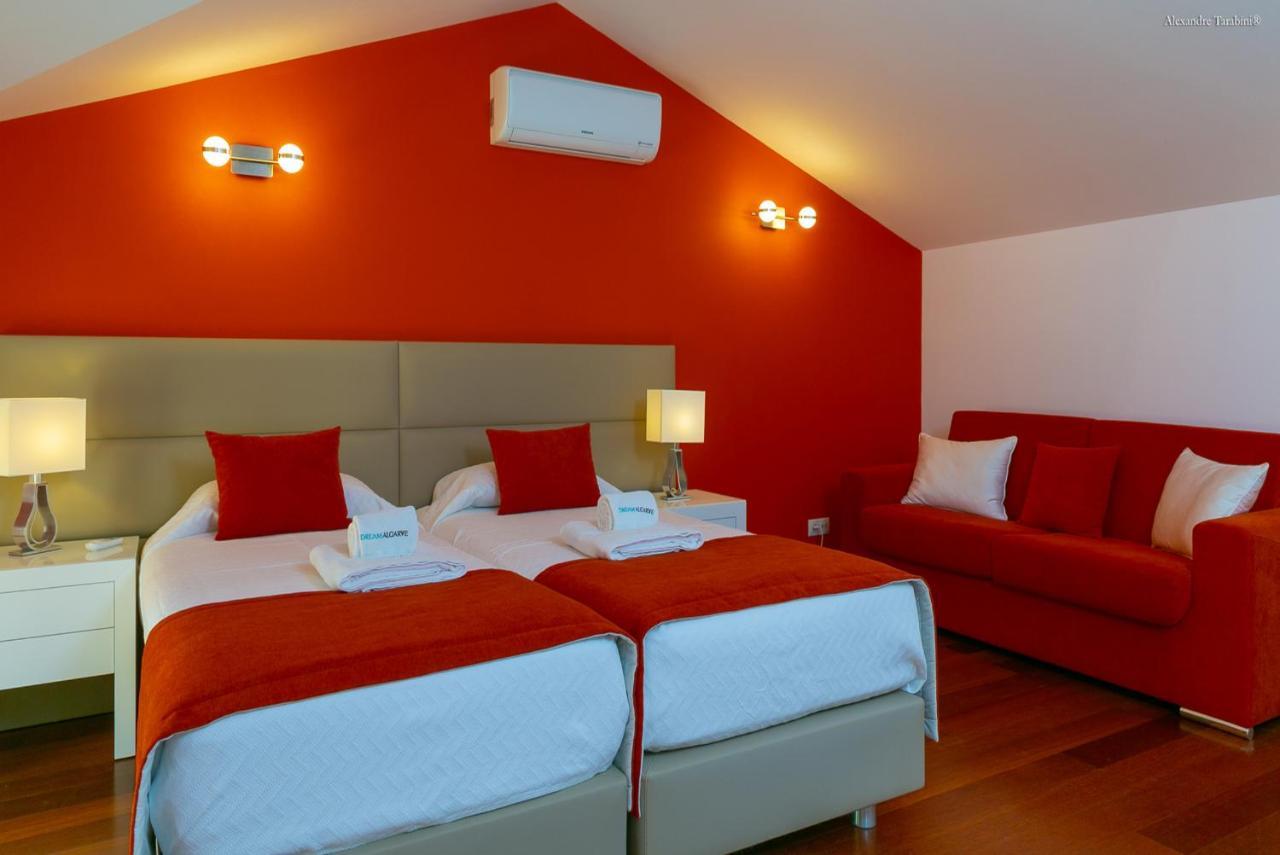 Luzbay Pool Apartments Ngoại thất bức ảnh